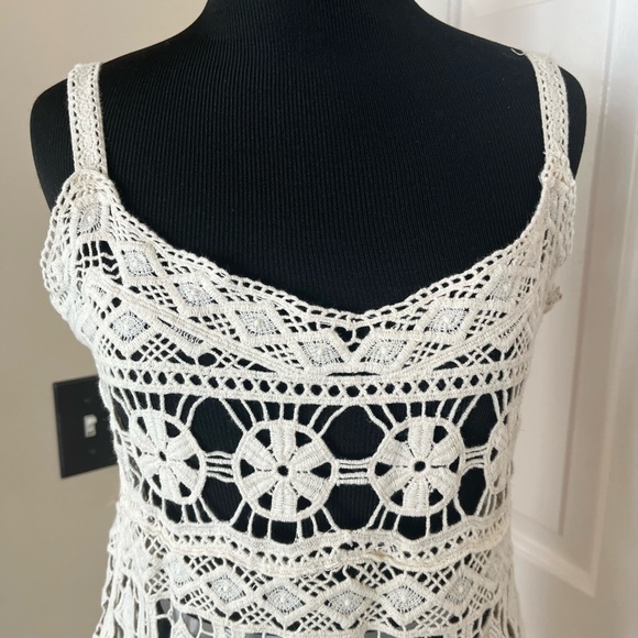 Women’s Lacy looking sleeveless top cream colored Miss Kelly 1999 brand S - Picture 3 of 4